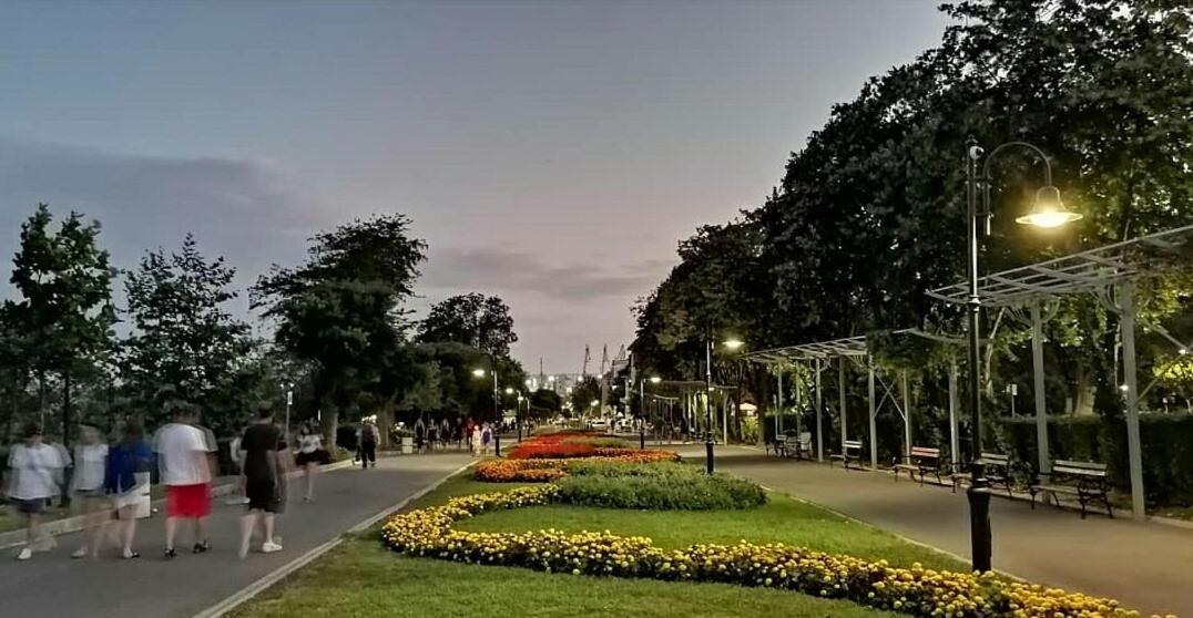 Art Luxury Apartment Burgas Zewnętrze zdjęcie